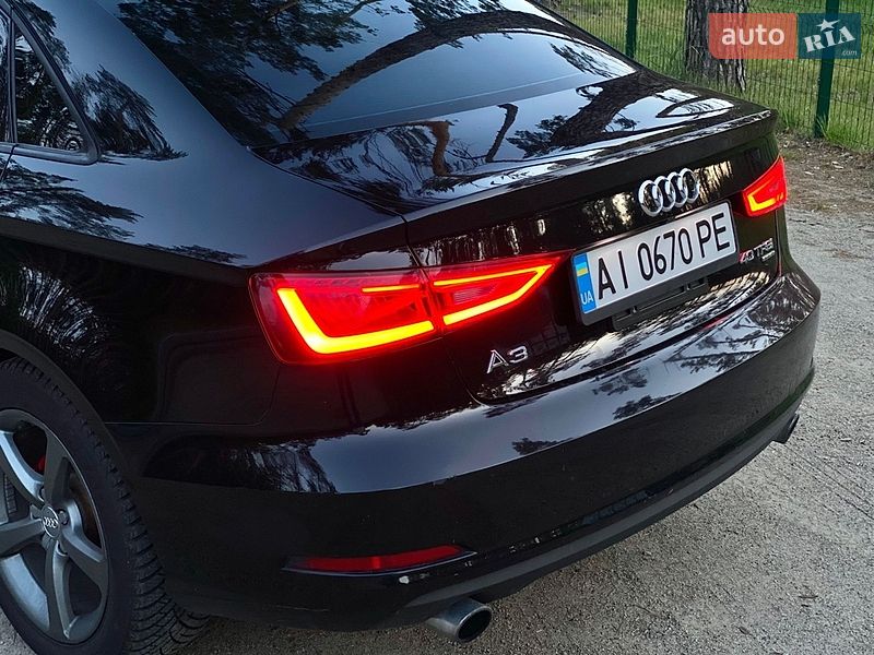 Седан Audi A3 2015 в Киеве