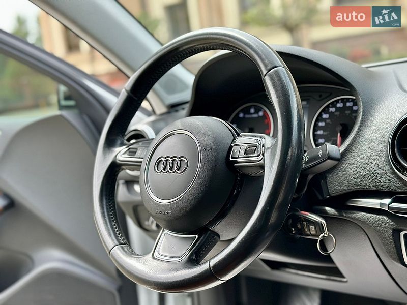 Седан Audi A3 2015 в Киеве фото 43 Седан Audi A3 2015 в Киеве