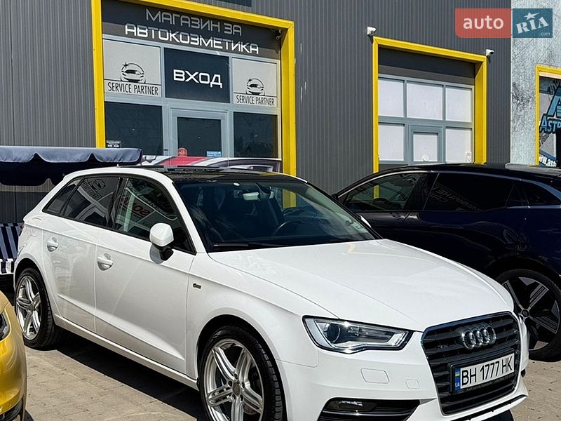 Хэтчбек Audi A3 2015 в Измаиле