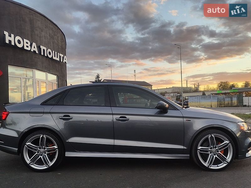 Седан Audi A3 2018 в Вінниці