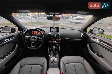 Седан Audi A3 2018 в Вінниці