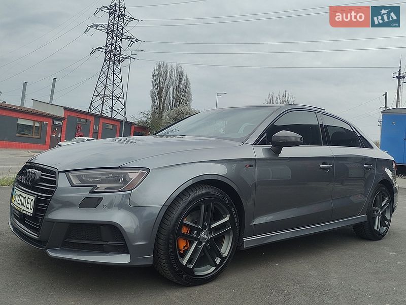 Седан Audi A3 2018 в Вінниці