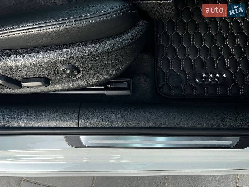 Хетчбек Audi A3 2016 в Києві