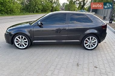 Хетчбек Audi A3 2004 в Красилові