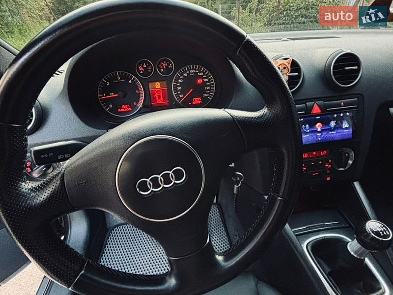 Хетчбек Audi A3 2004 в Красилові