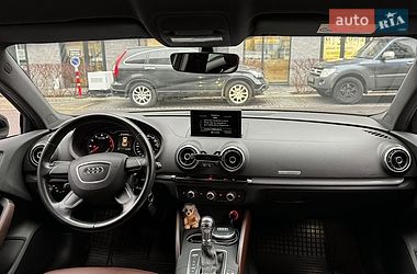Седан Audi A3 2016 в Киеве