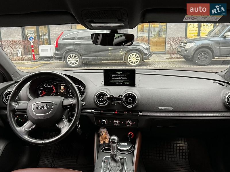 Седан Audi A3 2016 в Киеве