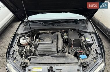 Седан Audi A3 2016 в Киеве
