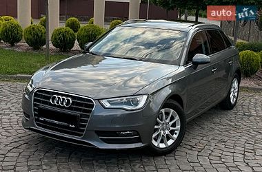 Хетчбек Audi A3 2016 в Мукачевому