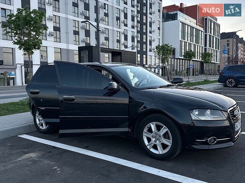Хэтчбек Audi A3 2012 в Ровно