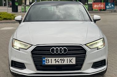 Седан Audi A3 2016 в Кременчуці