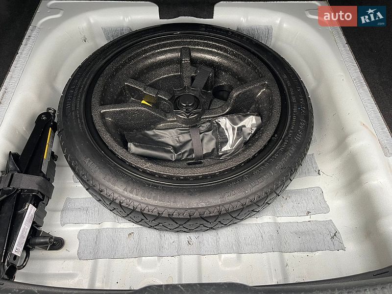 Седан Audi A3 2016 в Кременчуці