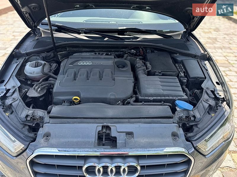 Хэтчбек Audi A3 2015 в Киеве