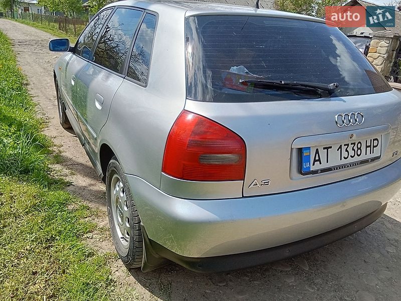 Хэтчбек Audi A3 2000 в Долине