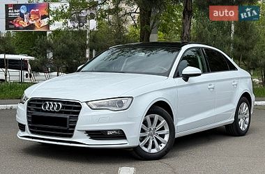 Седан Audi A3 2015 в Одессе