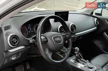 Седан Audi A3 2015 в Одессе