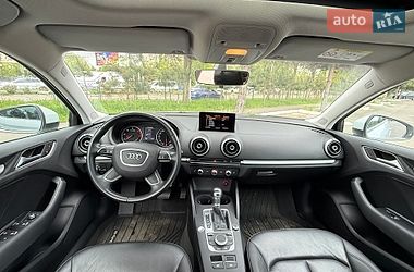Седан Audi A3 2015 в Одессе