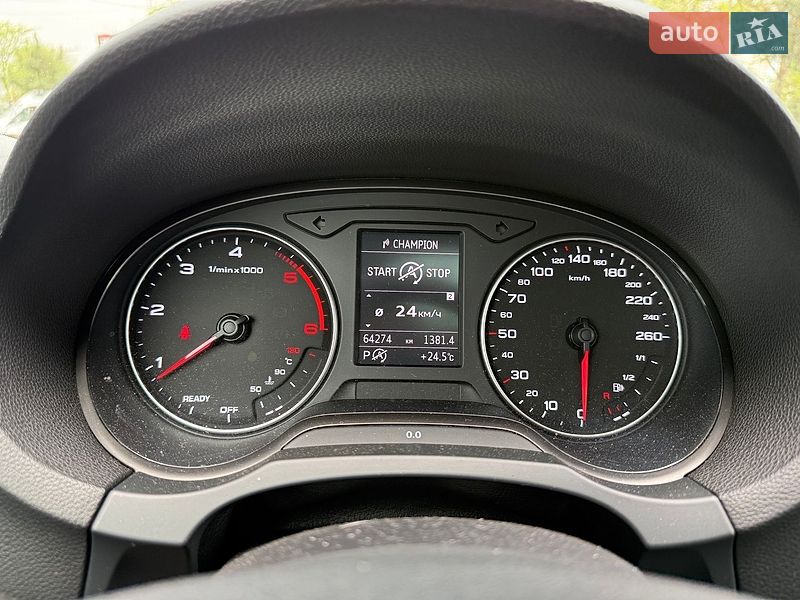 Седан Audi A3 2015 в Одессе