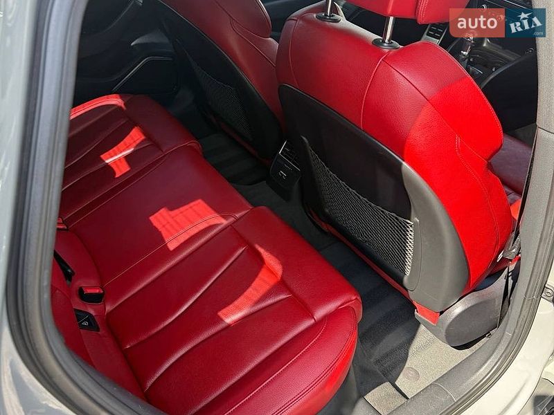 Седан Audi A3 2019 в Кривому Розі