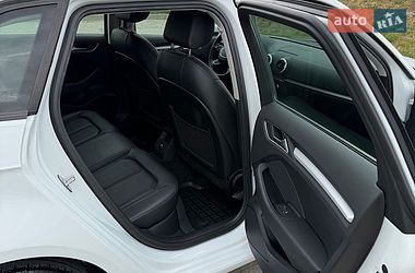 Хетчбек Audi A3 2015 в Стрию