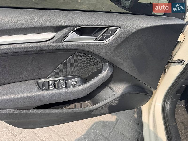 Хэтчбек Audi A3 2014 в Львове