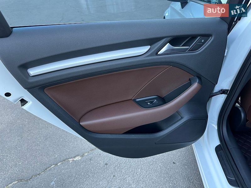 Седан Audi A3 2014 в Одессе