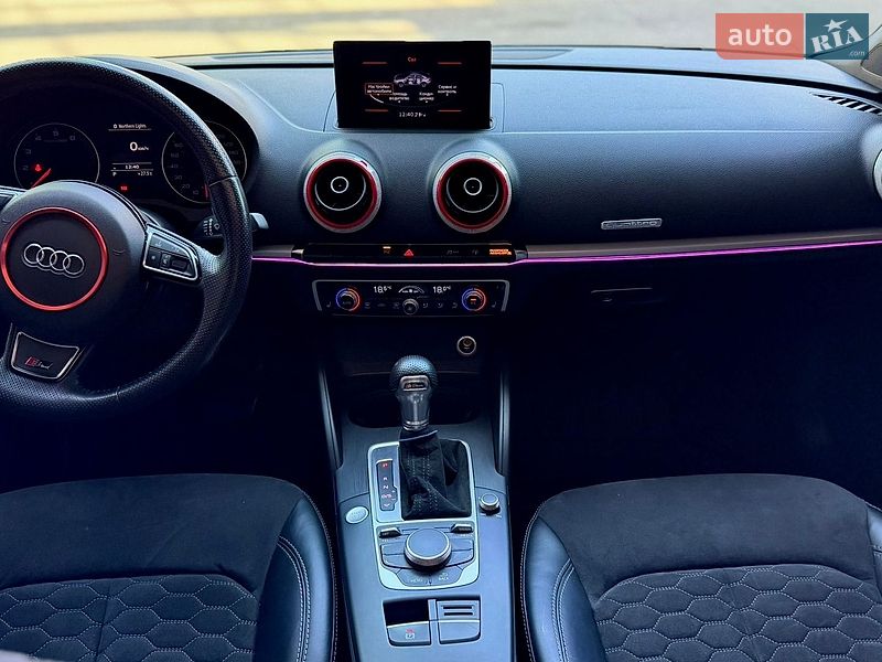 Седан Audi A3 2016 в Одессе