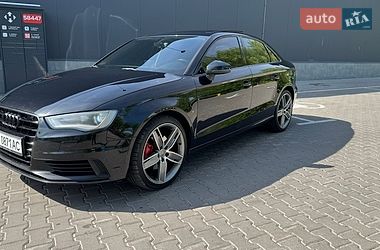 Седан Audi A3 2016 в Киеве
