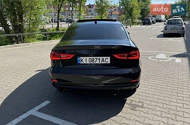 Седан Audi A3 2016 в Киеве