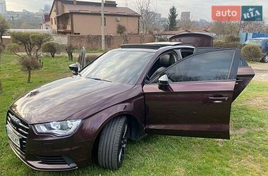 Седан Audi A3 2014 в Запоріжжі