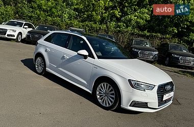 Хетчбек Audi A3 2017 в Луцьку