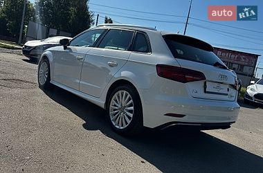 Хетчбек Audi A3 2017 в Луцьку