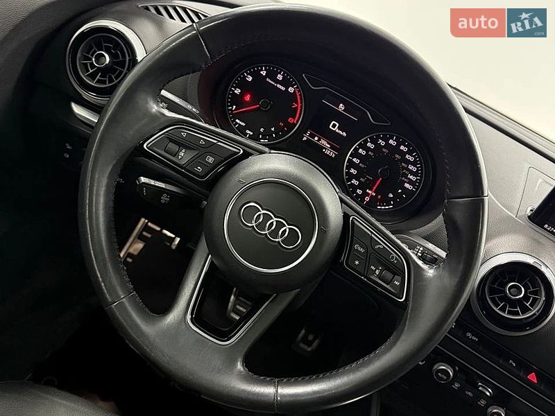 Седан Audi A3 2019 в Одесі