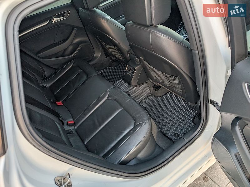 Хэтчбек Audi A3 2015 в Ивано-Франковске
