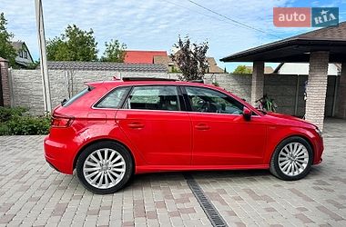 Хетчбек Audi A3 2017 в Вінниці