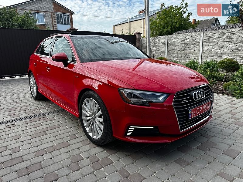 Хетчбек Audi A3 2017 в Вінниці