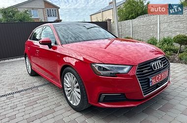 Хетчбек Audi A3 2017 в Вінниці