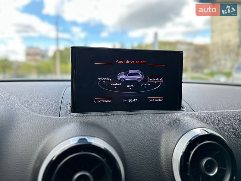 Хетчбек Audi A3 2013 в Чернівцях