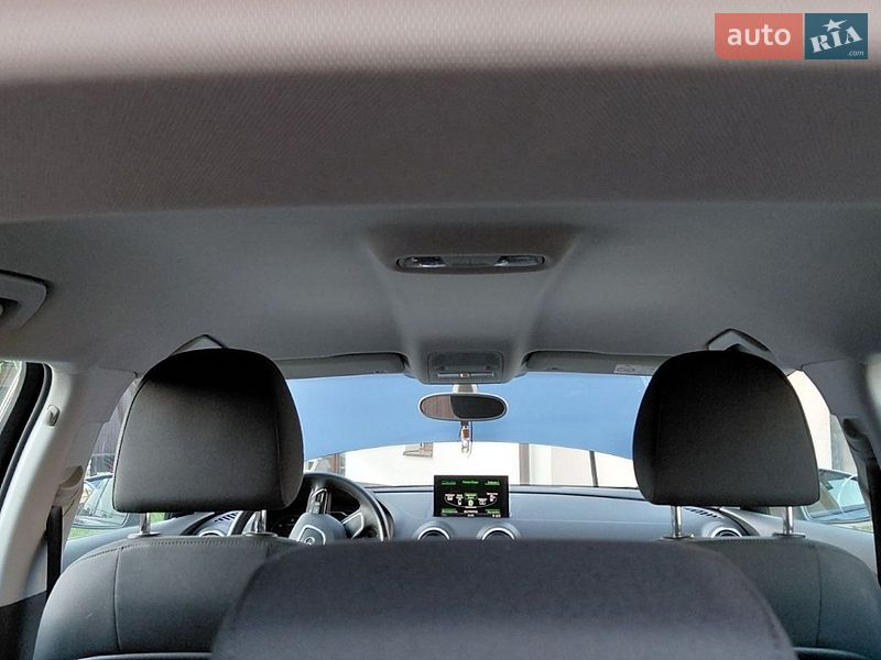 Хетчбек Audi A3 2014 в Бориславі