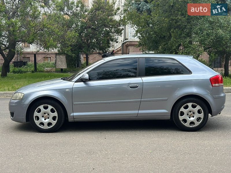 Хетчбек Audi A3 2004 в Слов'янську