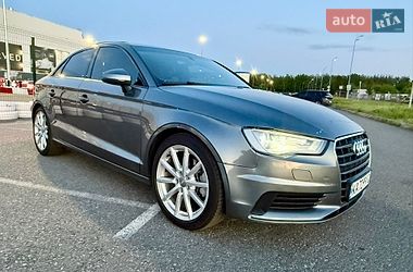 Седан Audi A3 2016 в Киеве
