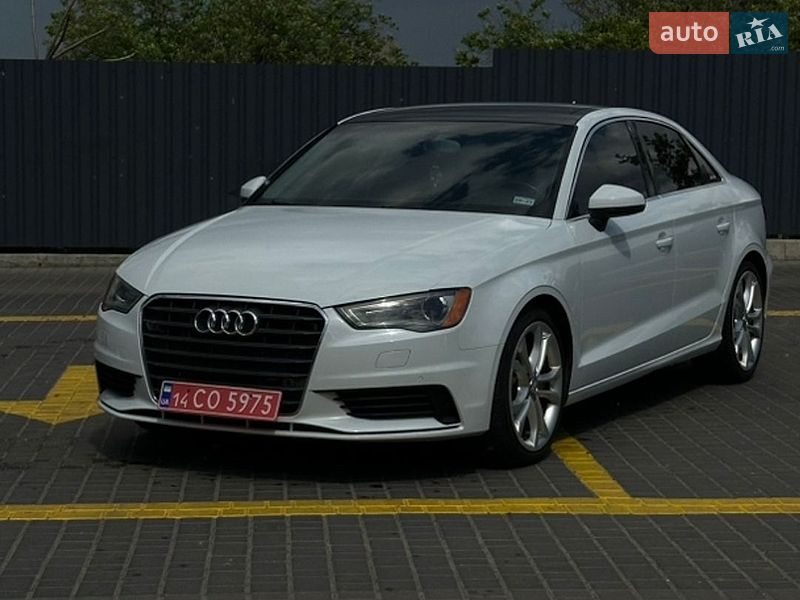 Седан Audi A3 2014 в Дніпрі