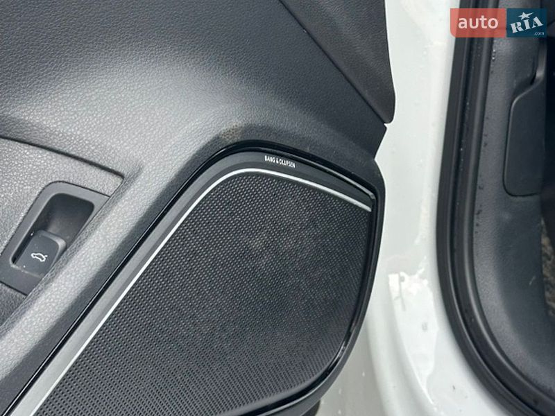 Седан Audi A3 2014 в Дніпрі
