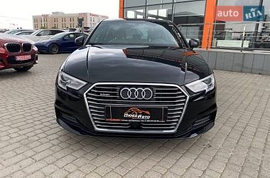 Хетчбек Audi A3 2016 в Львові