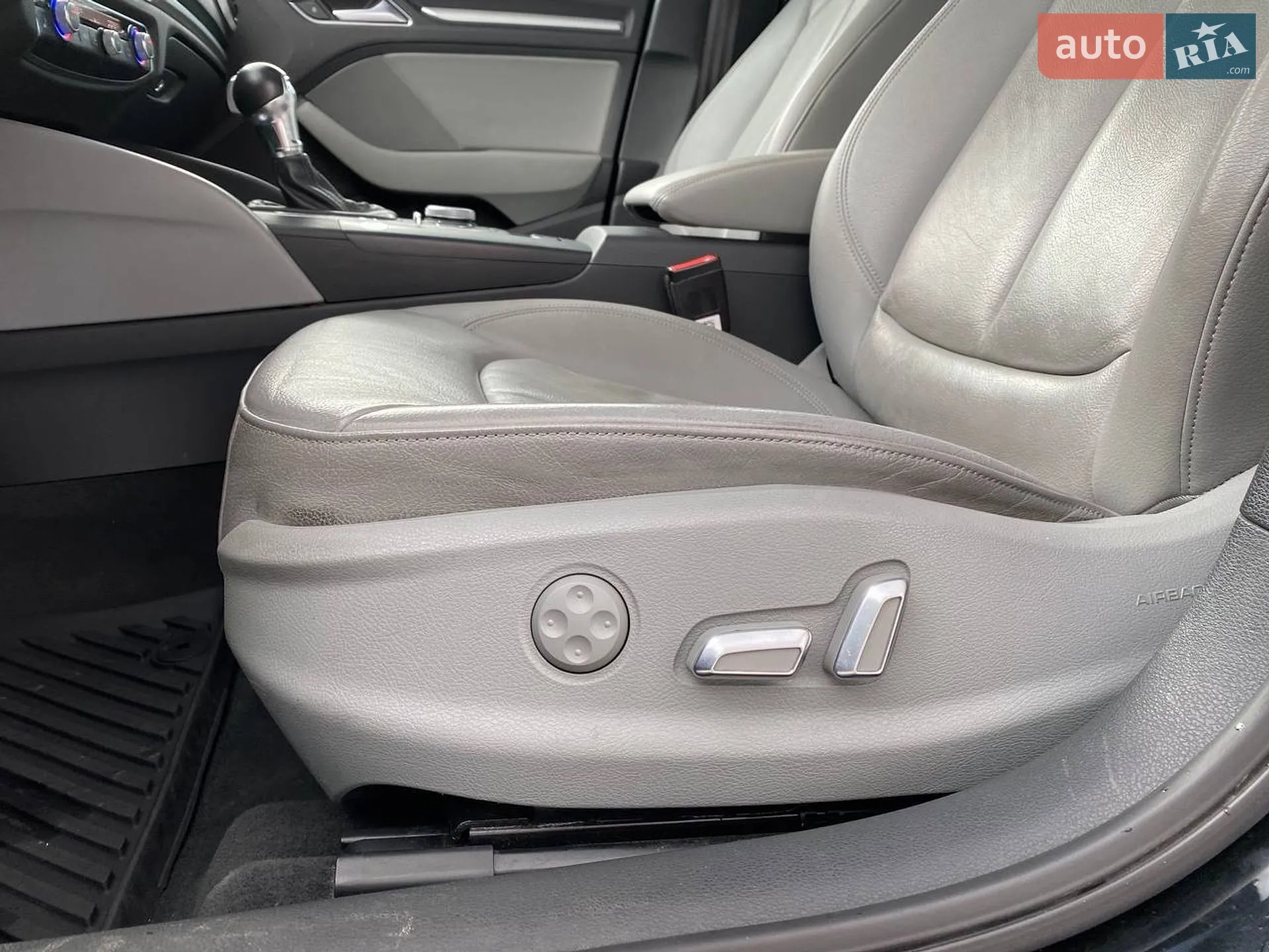 2016 Audi A3 - мініатюра 23