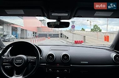 Седан Audi A3 2018 в Києві фото 11 Седан Audi A3 2018 в Києві