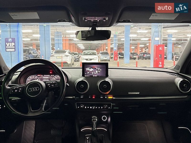 Седан Audi A3 2018 в Києві фото 12 Седан Audi A3 2018 в Києві