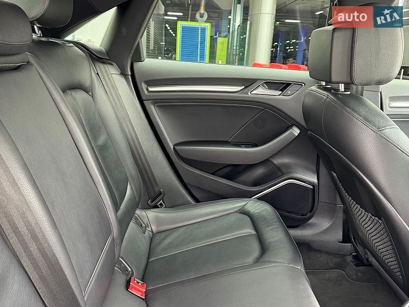 Седан Audi A3 2018 в Києві фото 17 Седан Audi A3 2018 в Києві