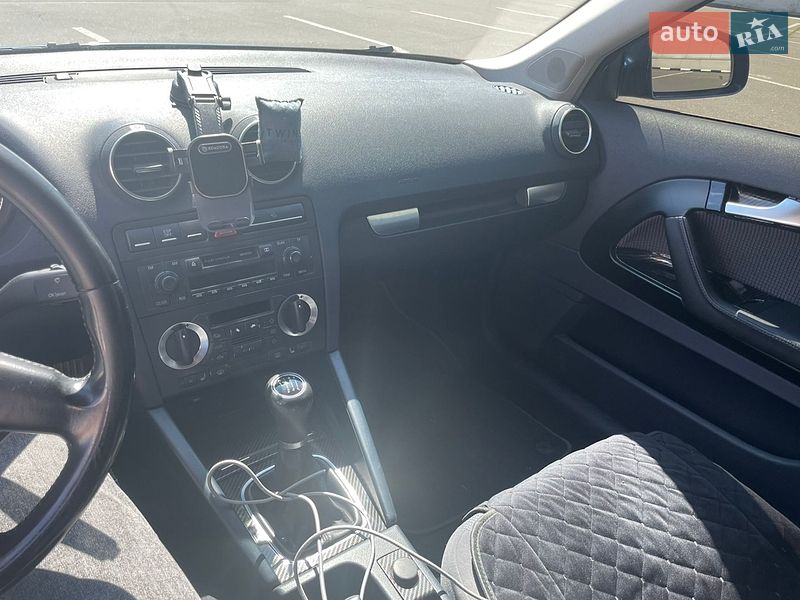 Хэтчбек Audi A3 2004 в Белгороде-Днестровском