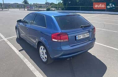Хэтчбек Audi A3 2004 в Белгороде-Днестровском